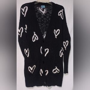 Black and White Heart Patterned Women's Sweater